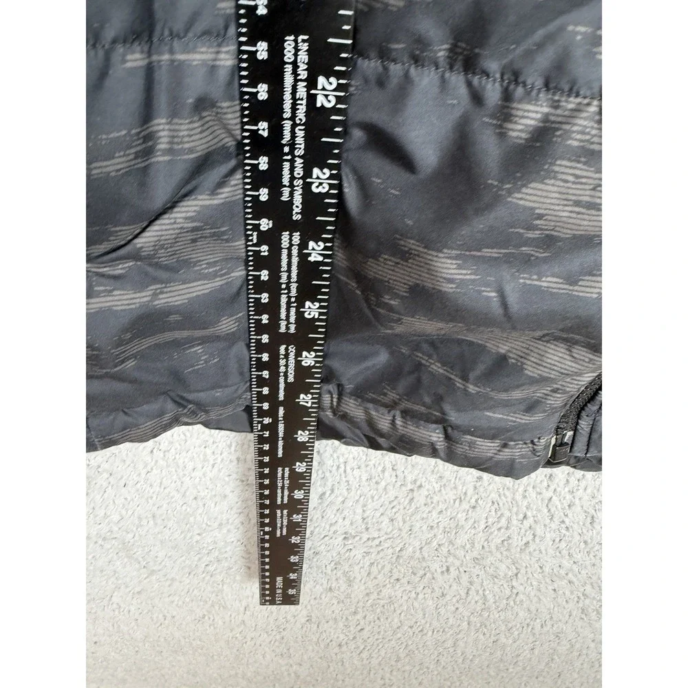 The North Face Men's Size XL Puffer Liner Jacket Black Camo‎ Full Zip Polyester